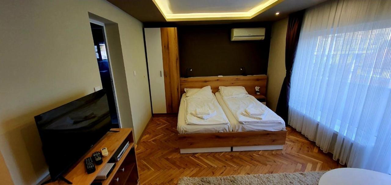 Ivet Guest Rooms Варна Экстерьер фото